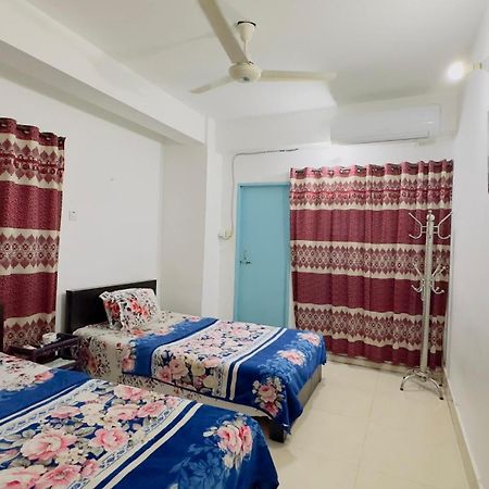 Mohammadia Restaurant & Guest House Near United Hospital Dakka Dış mekan fotoğraf